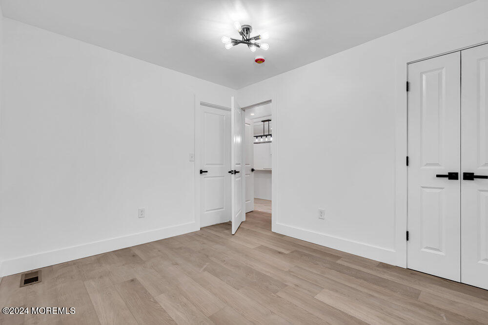 44 Cranmer Road Bayville, NJ 08721 - Photo 18 of 20 035_dsc04761_479