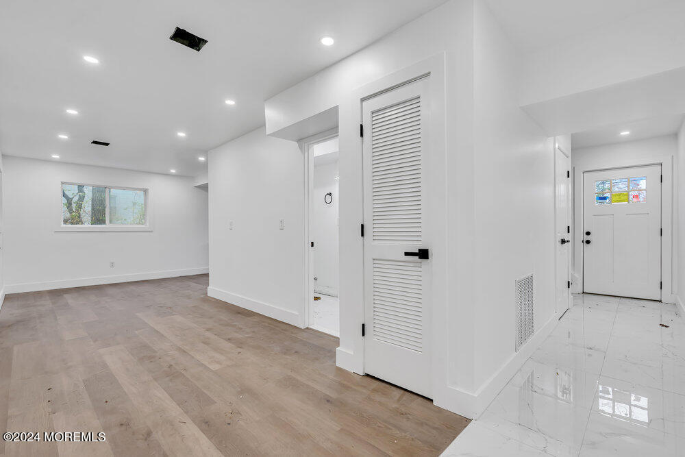 44 Cranmer Road Bayville, NJ 08721 - Photo 5 of 20 008_dsc04881_212