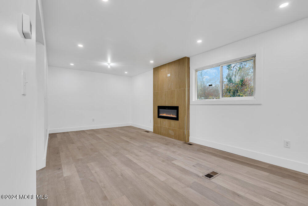 44 Cranmer Road Bayville, NJ 08721 - Photo 9 of 20 016_dsc04791-1_108