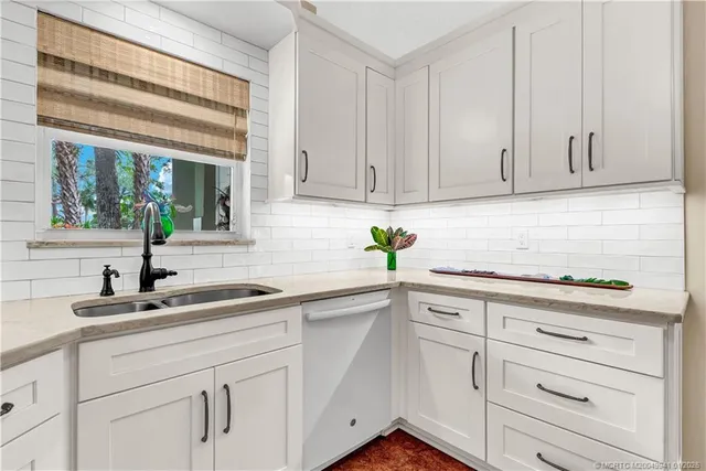 $435,000 | 2437 Southwest Foxpoint Trail, Palm City, FL 34990