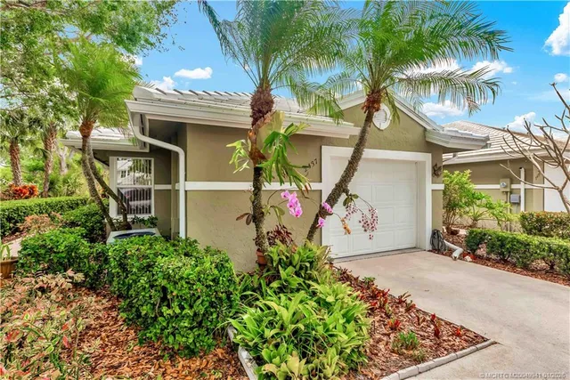 $435,000 | 2437 Southwest Foxpoint Trail, Palm City, FL 34990