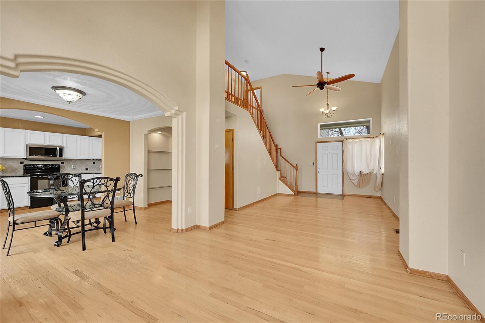 2295 Hyacinth Road Highlands Ranch, CO 80129 - Photo 5 of 30 Gallery Image 5