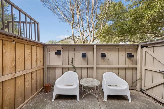 $339,000 | 6060 Birchbrook Drive, Unit 159, Dallas, TX 75206