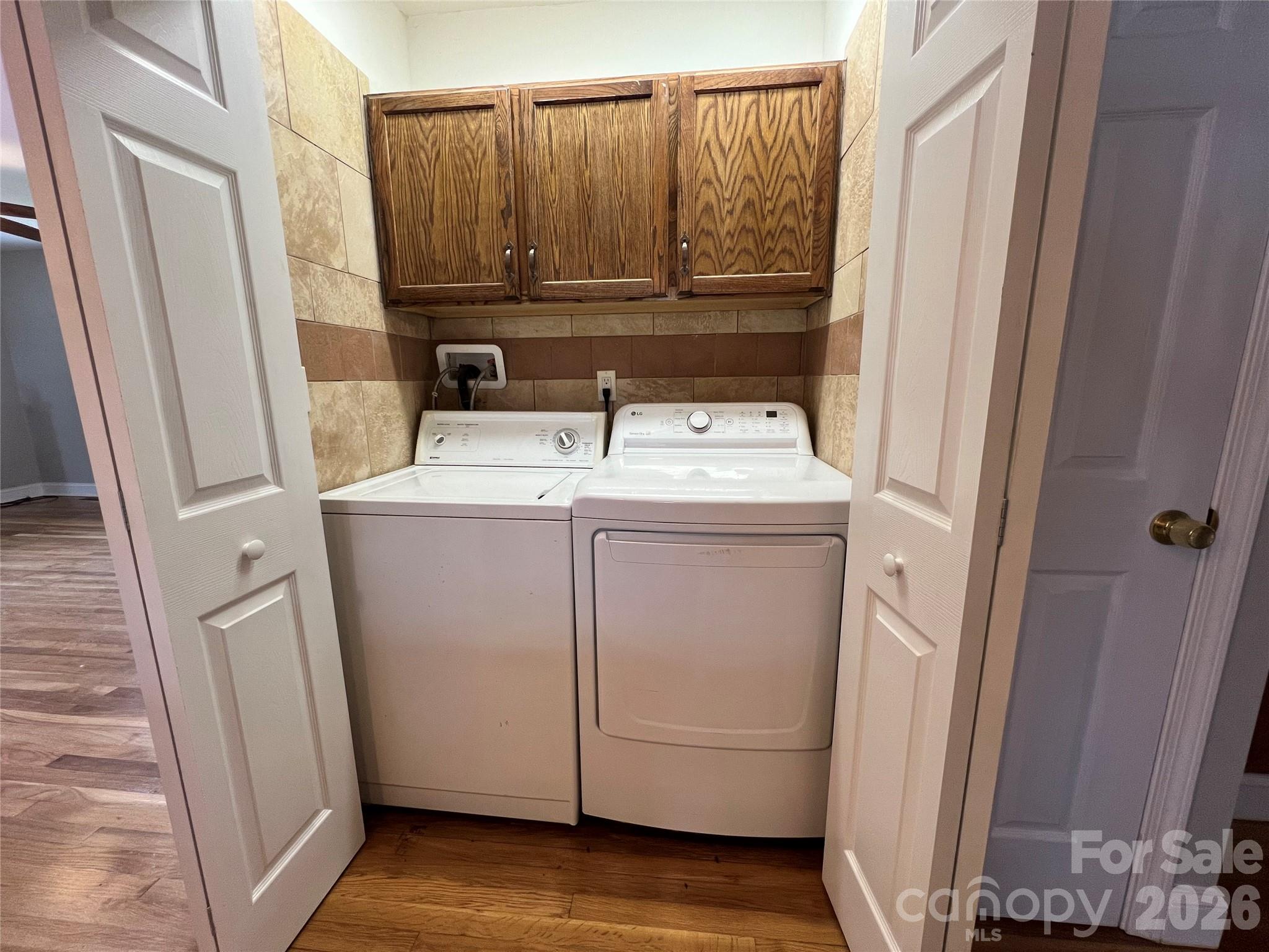 93 Laycock Road Hendersonville, NC 28792 - Photo 19 of 34 Gallery Image 19