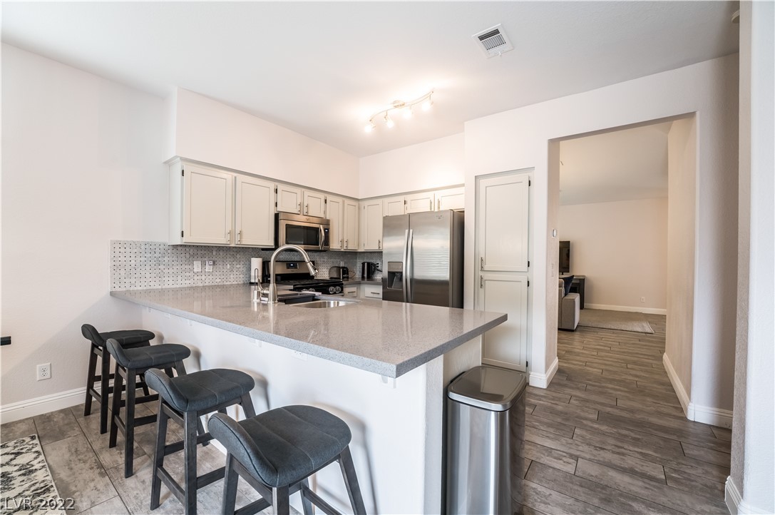 2308 Loggerhead Road Las Vegas, NV 89117 - Photo 16 of 41