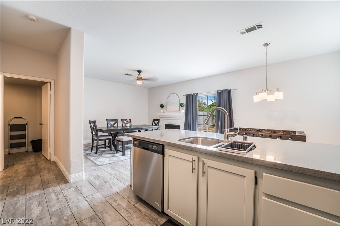 2308 Loggerhead Road Las Vegas, NV 89117 - Photo 20 of 41