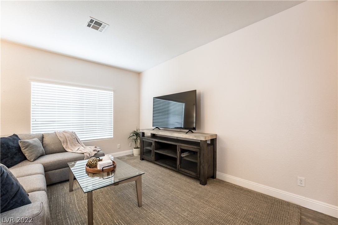 2308 Loggerhead Road Las Vegas, NV 89117 - Photo 7 of 41