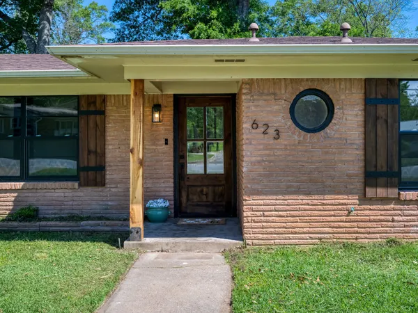 $339,500 | 623 Beechwood Drive, Tyler, TX 75701