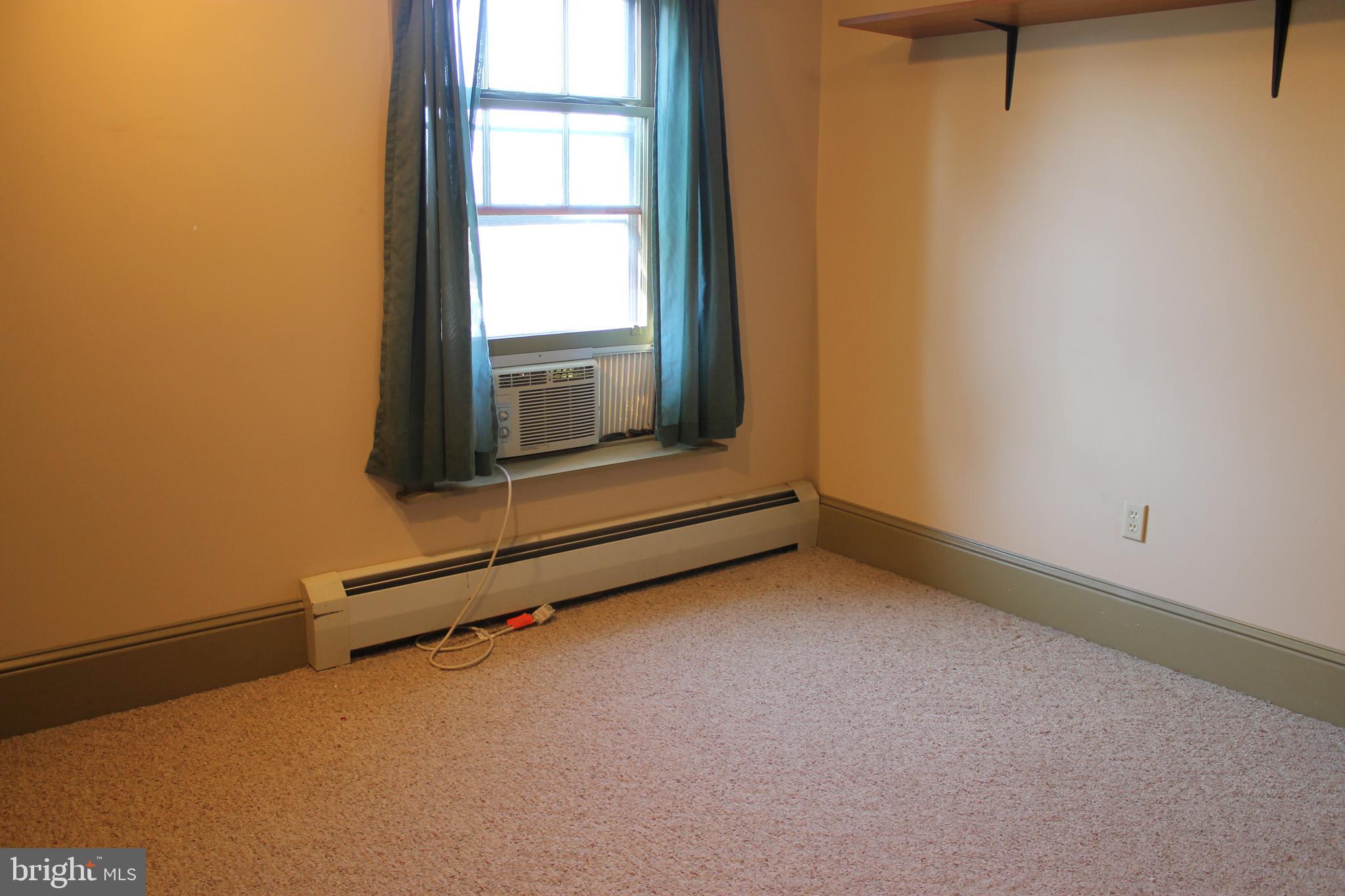 31 Ralph Avenue Reading, PA 19608 - Photo 22 of 33 3rd bedroom