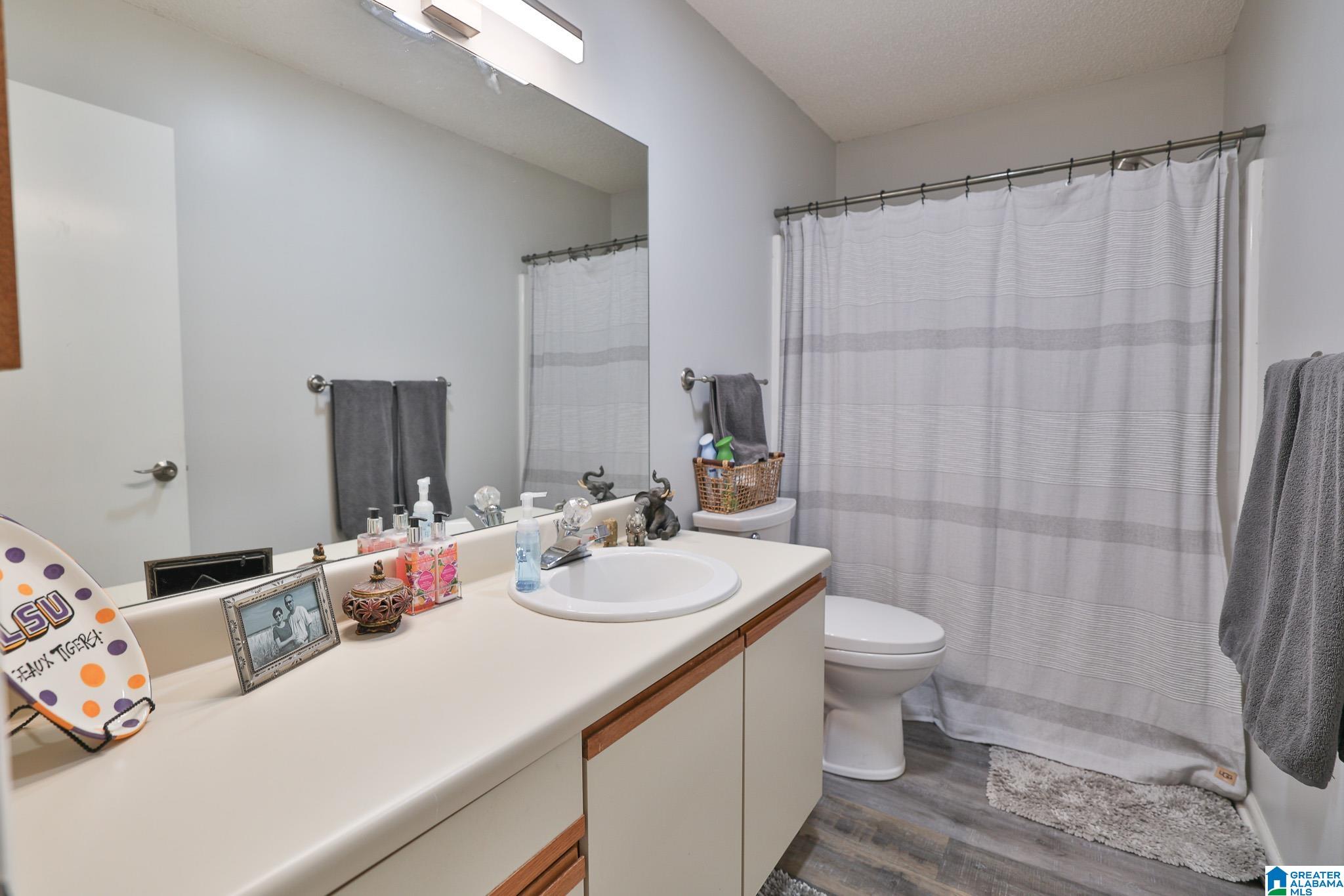 402 Paradise Isle, Unit 402 Riverside, AL 35135 - Photo 25 of 51