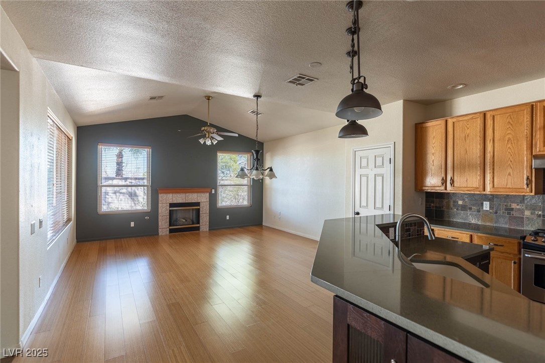 264 Chestnut Ridge Circle Henderson, NV 89012 - Photo 32 of 50