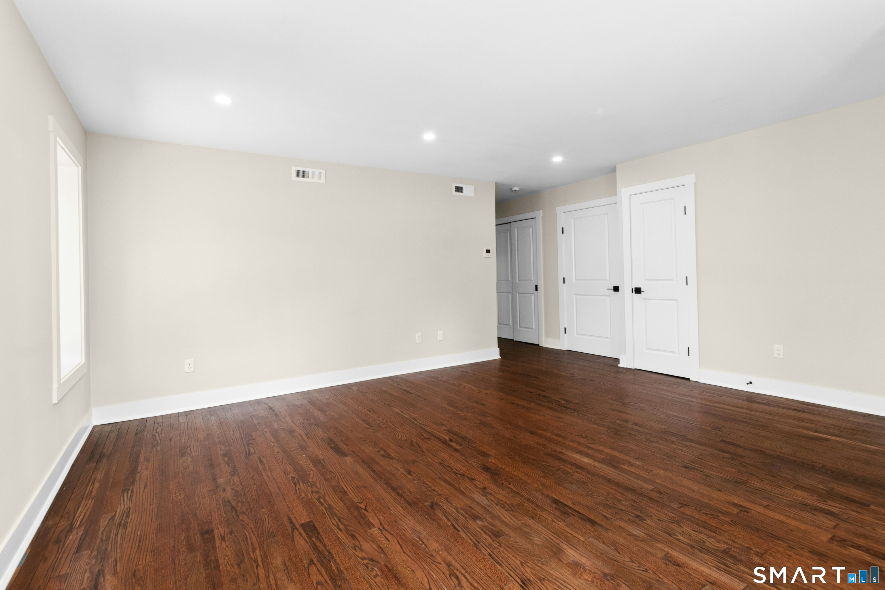 7 Ivy Hill Road, Unit 1 Ridgefield, CT 06877 - Photo 4 of 25 Gallery Image 4