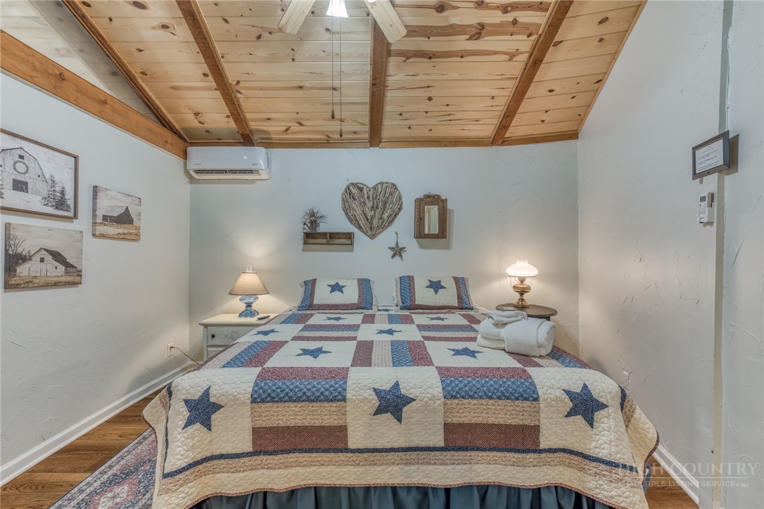 369 Windridge Road Newland, NC 28657 - Photo 15 of 34