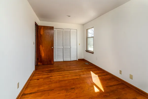 $295,000 | 1004 South Taylor Drive, Carbondale, IL 62901