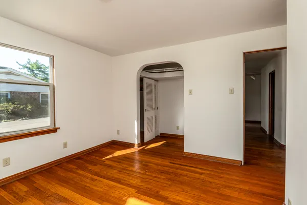 $295,000 | 1004 South Taylor Drive, Carbondale, IL 62901