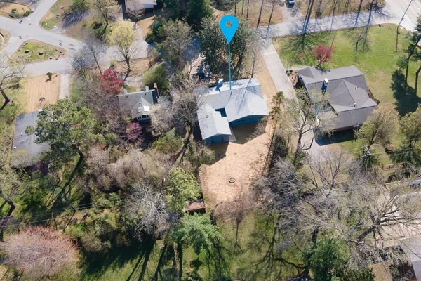 $295,000 | 1004 South Taylor Drive, Carbondale, IL 62901