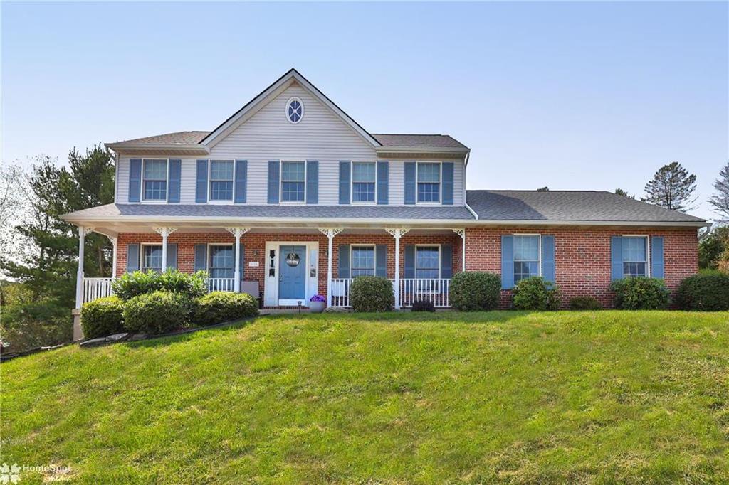 5450 Ashley Drive, Laurys Station, PA 18059 Compass