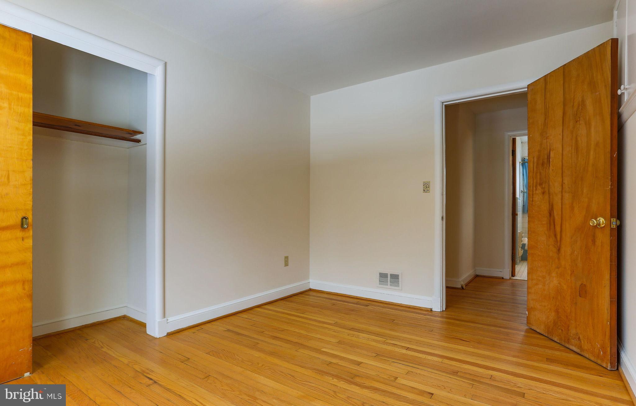 6020 Linganore Road Frederick, MD 21701 - Photo 22 of 46 Bedroom 2 with Closet