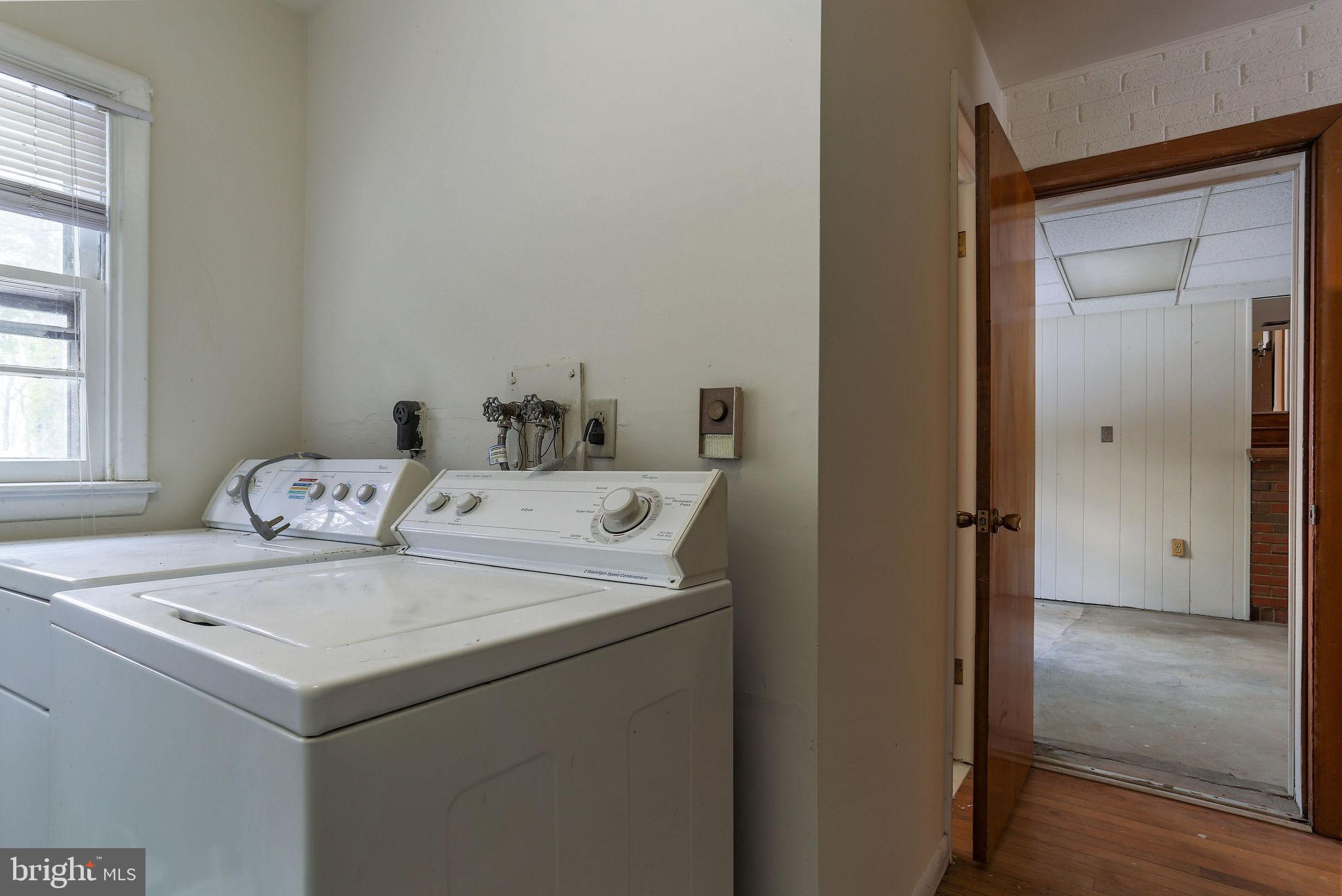 6020 Linganore Road Frederick, MD 21701 - Photo 33 of 46 Laundry Room off of Family Room