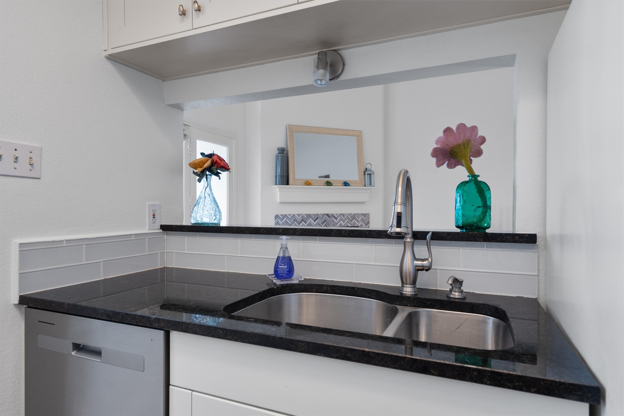 3840 Far W Boulevard, Unit 206 Austin, TX 78731 - Photo 9 of 20 This layout ensures the the cook stays part of the conversation, not stuck in the kitchen.