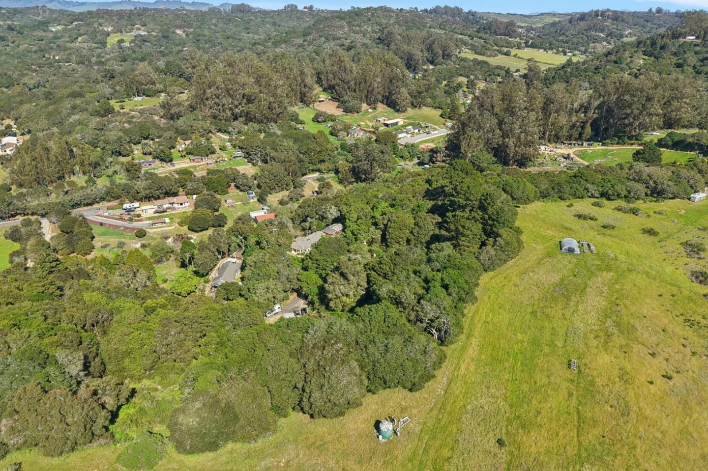 122 Strawberry Road Watsonville, CA 95076 - Photo 50 of 57 a view of a city and mountains