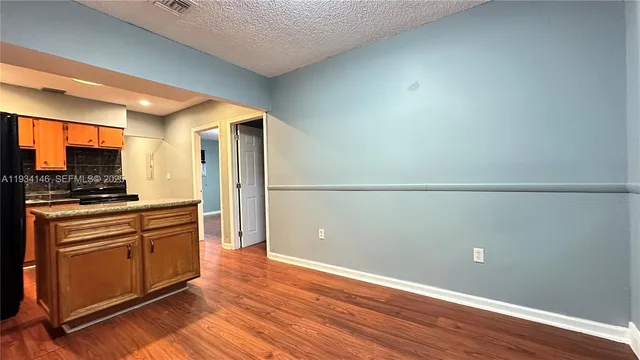 $2,300 | 2220 Charleston Street, Unit 1, Hollywood, FL 33020