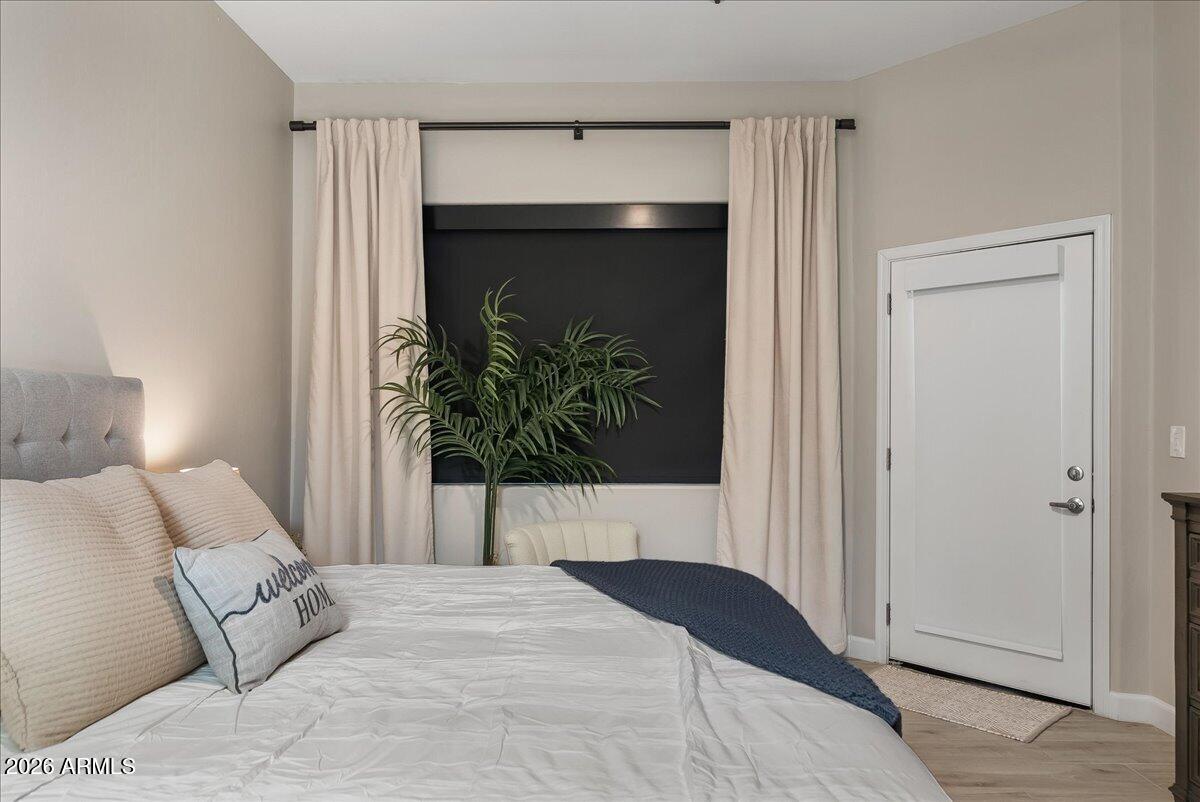 7955 East Chaparral Road, Unit 125 Scottsdale, AZ 85250 - Photo 23 of 56 Primary Bedroom