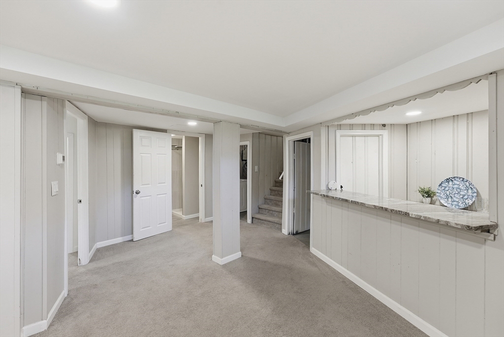 109 Bretton Road Springfield, MA 01119 - Photo 23 of 42