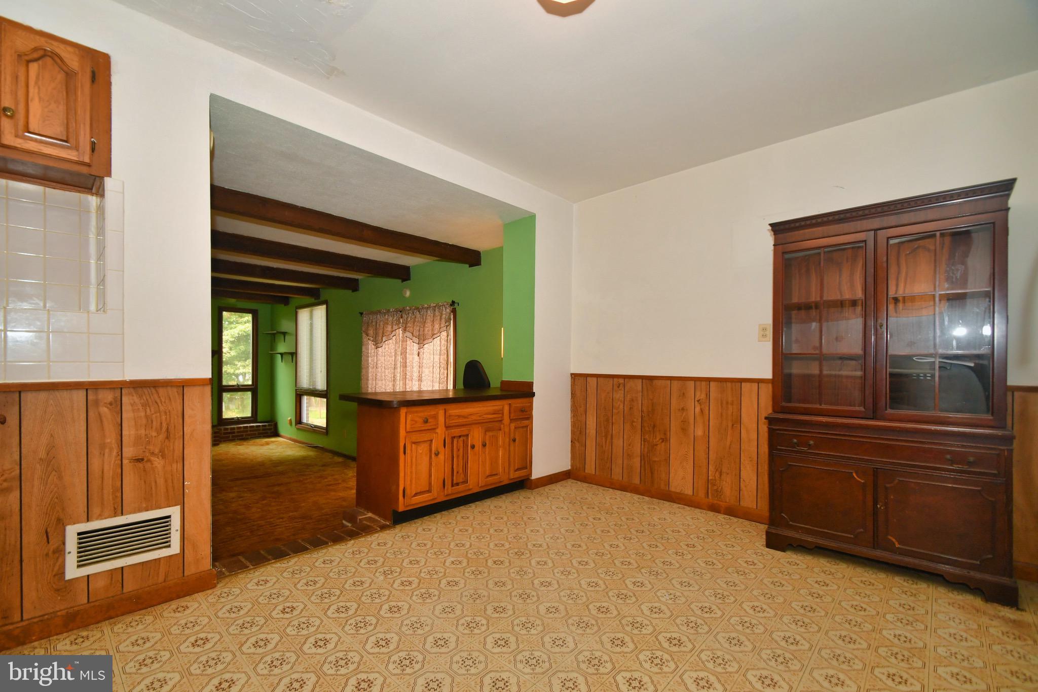 1605 Mussula Road Baltimore, MD 21286 - Photo 11 of 37 Kitchen