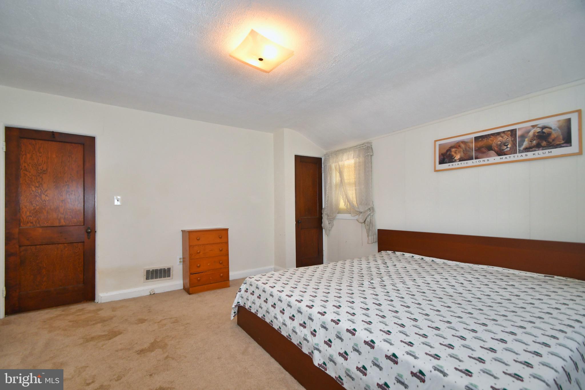 1605 Mussula Road Baltimore, MD 21286 - Photo 17 of 37 1st Bedroom