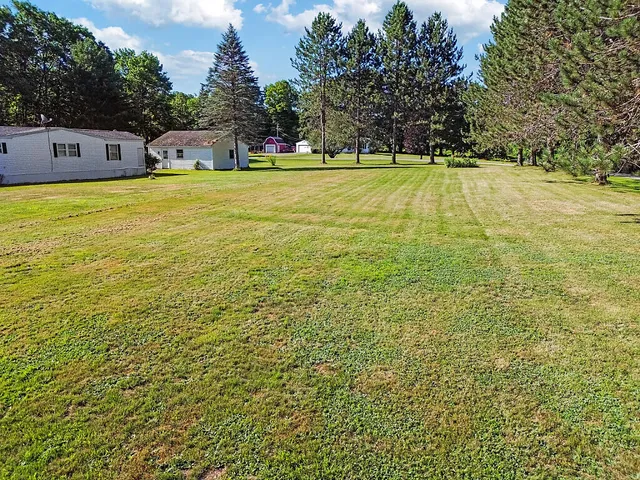 $1,200,000 | 41 Milkweed Lane, Sidney, ME 04330