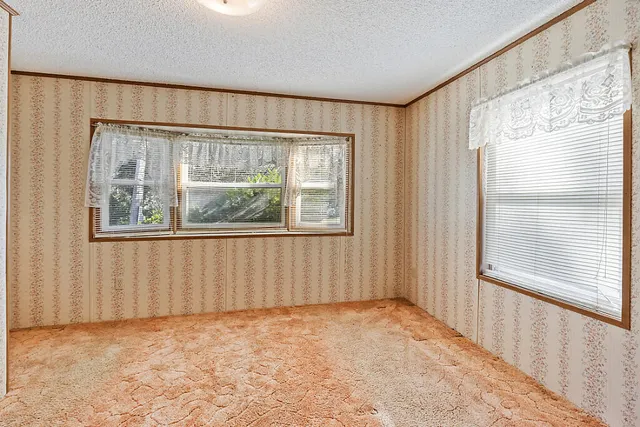 $1,200,000 | 41 Milkweed Lane, Sidney, ME 04330