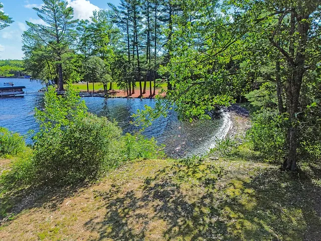 $1,200,000 | 41 Milkweed Lane, Sidney, ME 04330