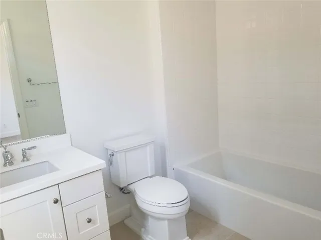 $5,550 | 108 Tartan, Irvine, CA 92620