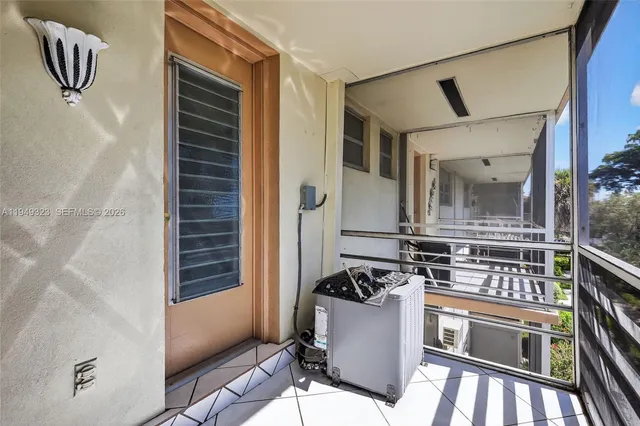 $53,500 | 16750 Northeast 14th Avenue, Unit 310, Miami, FL 33162