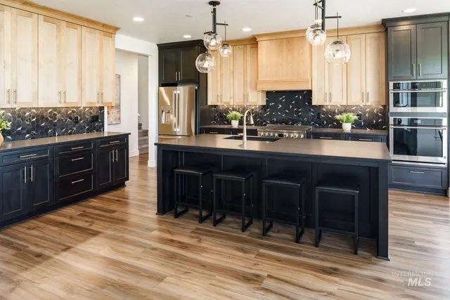 $1,399,900 | 7623 West Flathead Lake Street, Eagle, ID 83616