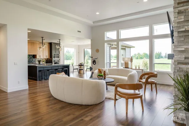 $1,399,900 | 7623 West Flathead Lake Street, Eagle, ID 83616