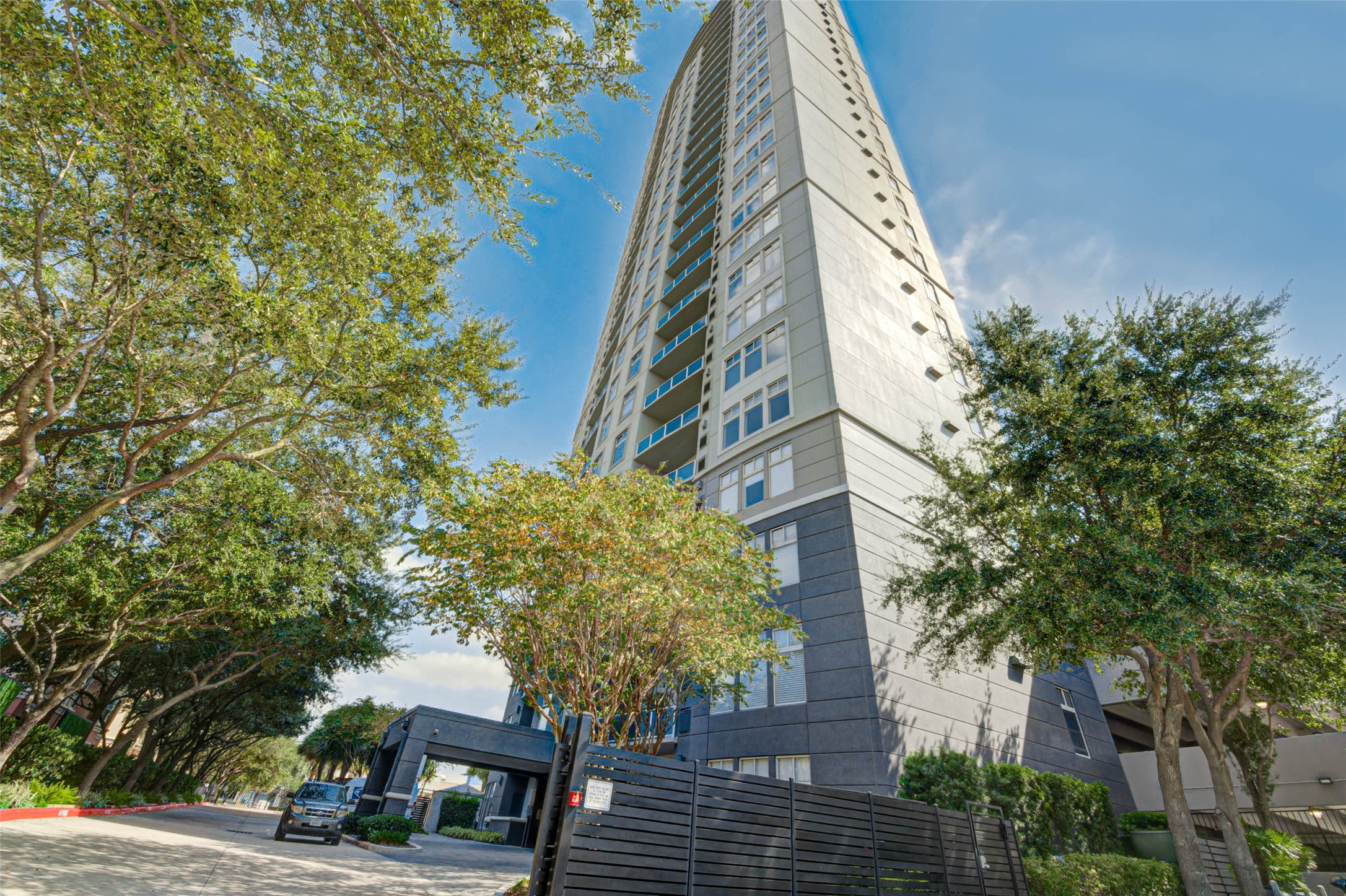 3388 Sage Road, Unit 502 Houston, TX 77056 - Photo 29 of 30 The Mercer Building. Elegant high rise living at it s best! 5th floor panoramic views of the Galleria. 3 bedrooms, and 3 full baths.