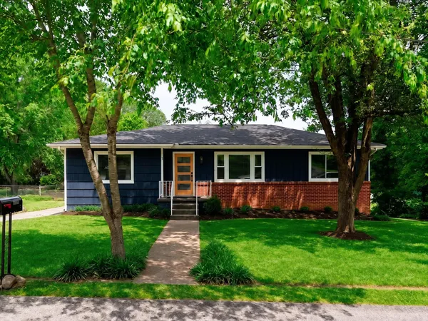 $2,295 | 3351 Black Oak Circle, Chattanooga, TN 37415
