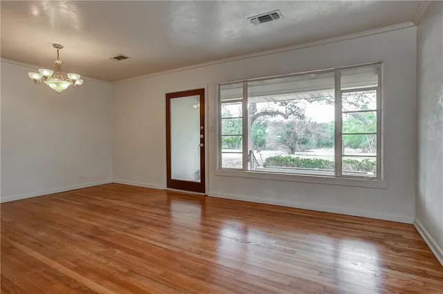 $2,100 | 8652 A Miller Creek Loop, Johnson City, TX 78636