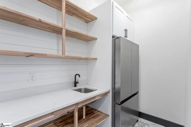 $2,997,000 | 4014 Hardwood Pointe Drive, West Union, SC 29696