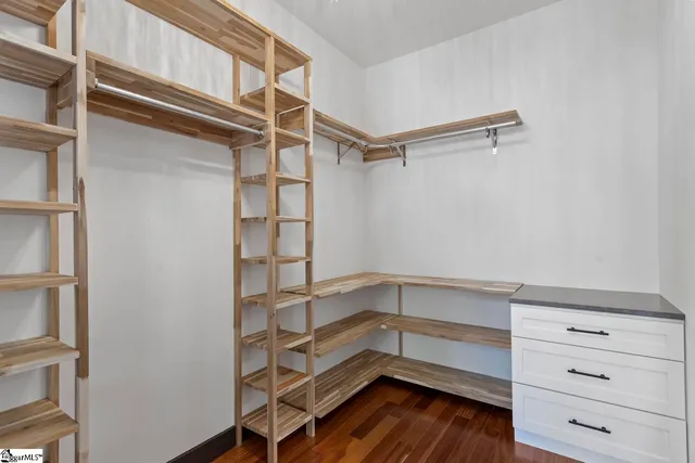 $2,997,000 | 4014 Hardwood Pointe Drive, West Union, SC 29696