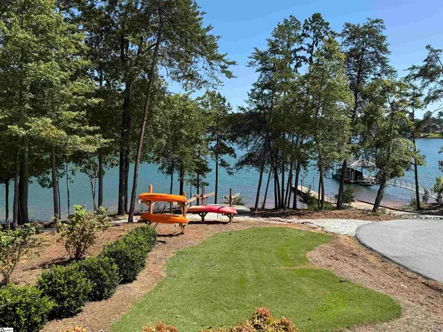 $2,997,000 | 4014 Hardwood Pointe Drive, West Union, SC 29696