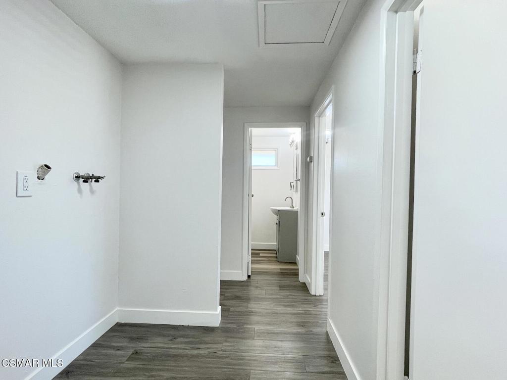 1507 Buster Street Simi Valley, CA 93065 - Photo 26 of 32