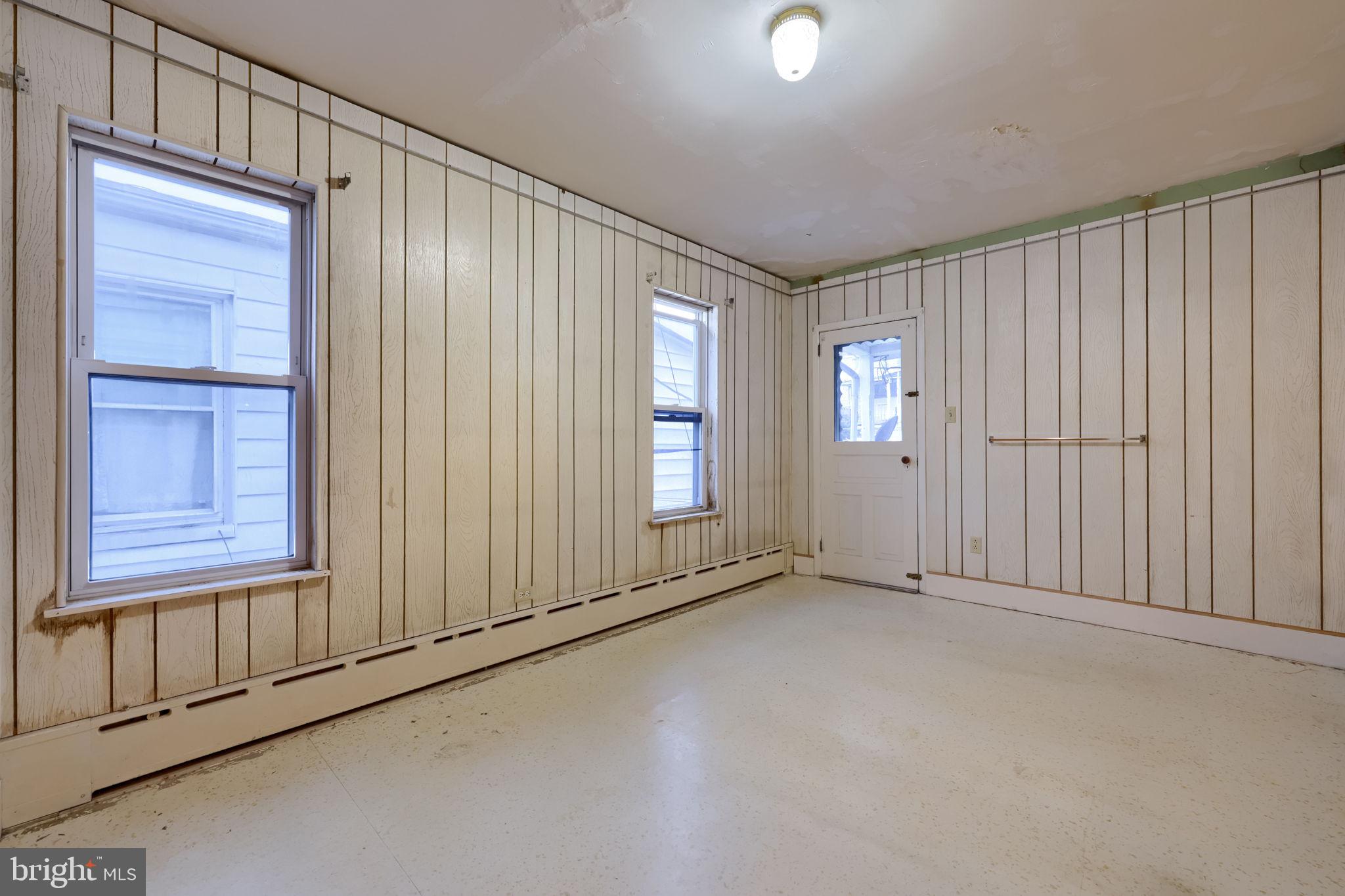 824 Madison Avenue Reading, PA 19601 - Photo 17 of 32