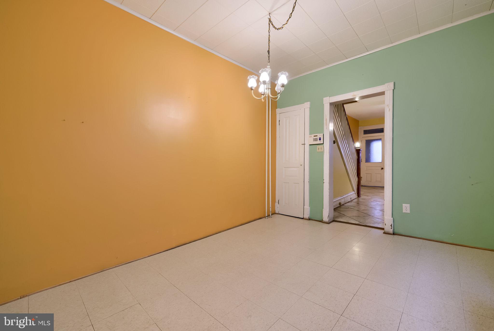 824 Madison Avenue Reading, PA 19601 - Photo 9 of 32