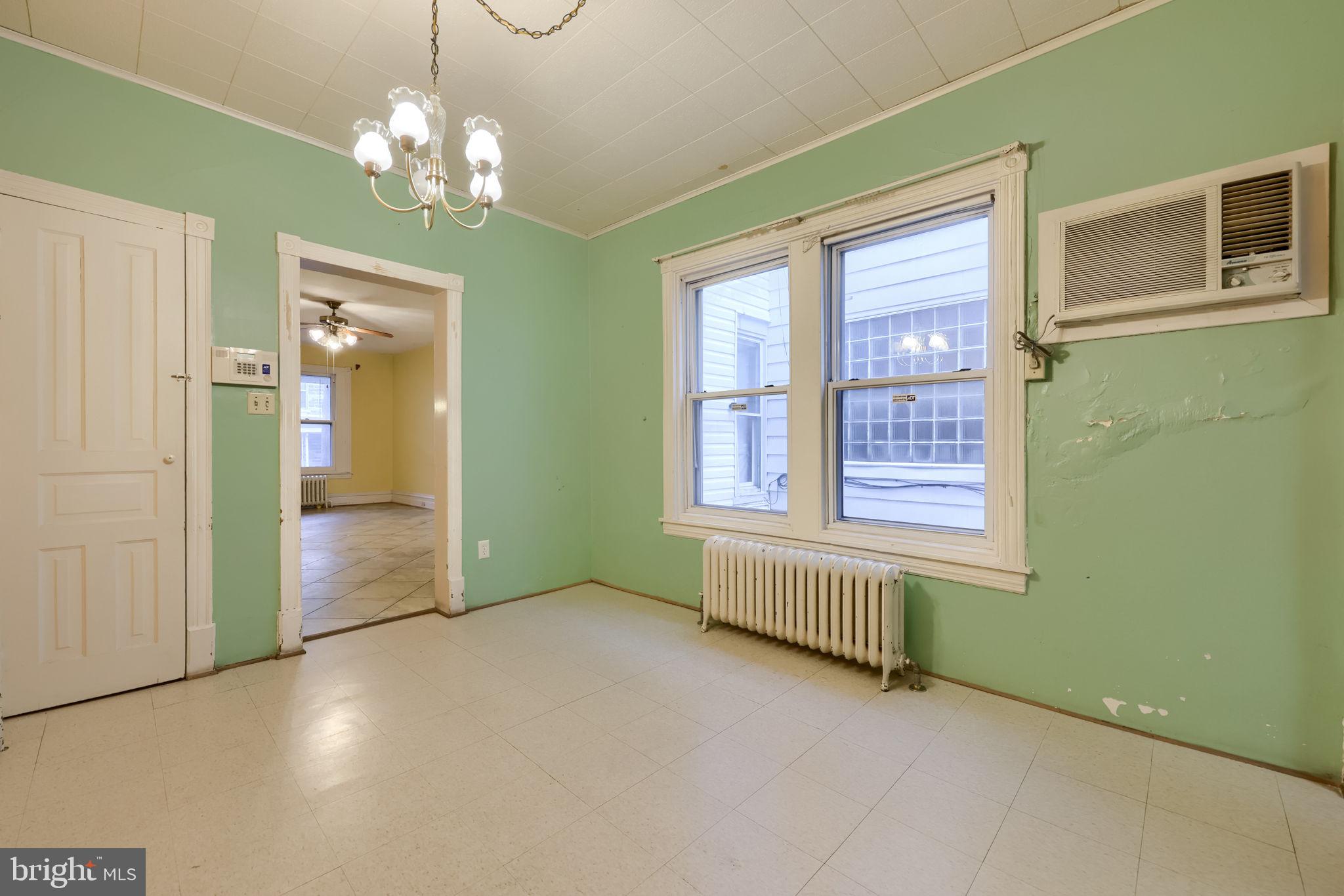 824 Madison Avenue Reading, PA 19601 - Photo 10 of 32