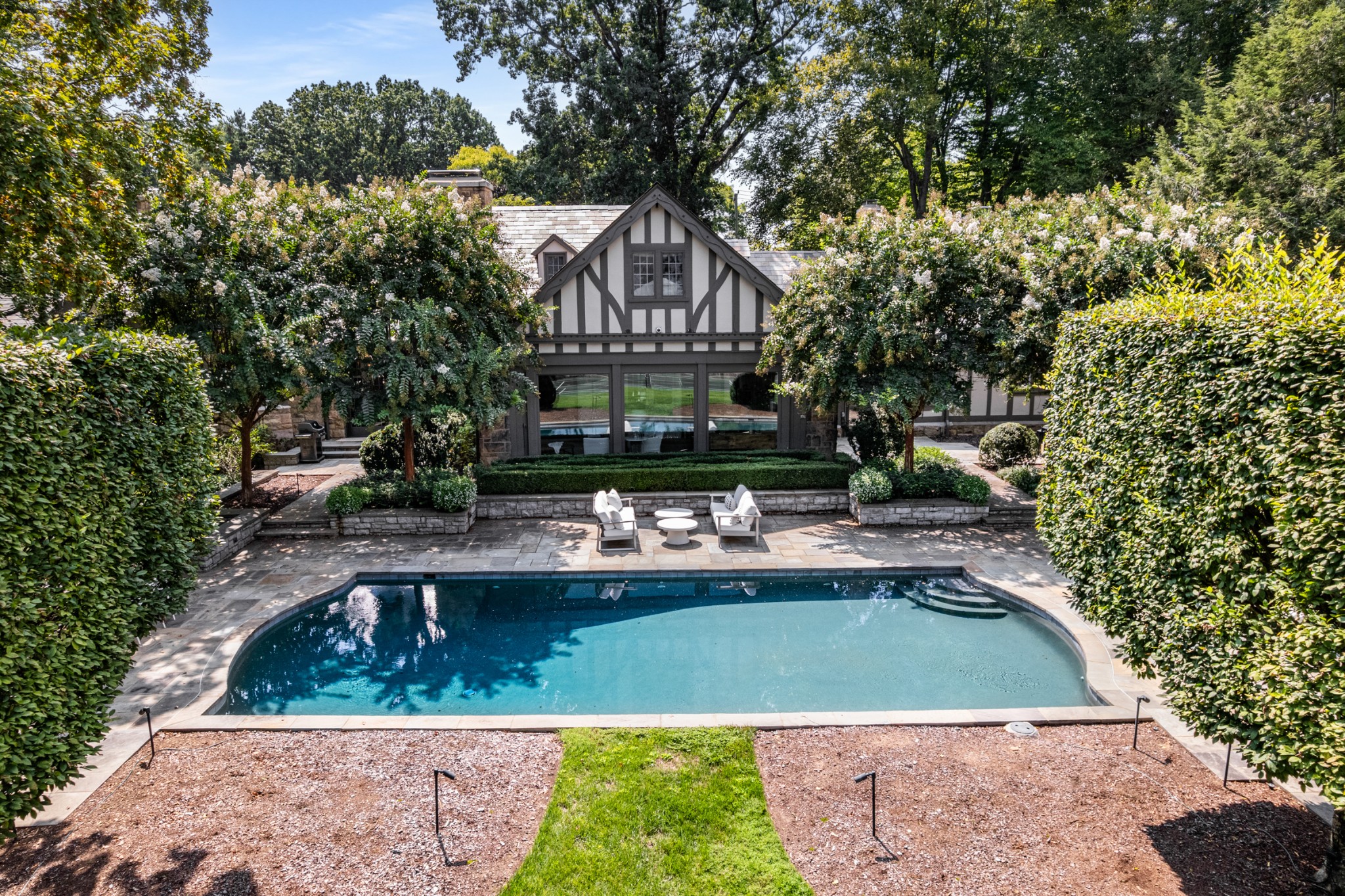 3800 Woodlawn Drive Nashville, TN 37215 - Photo 38 of 43 a front view of a house with swimming pool