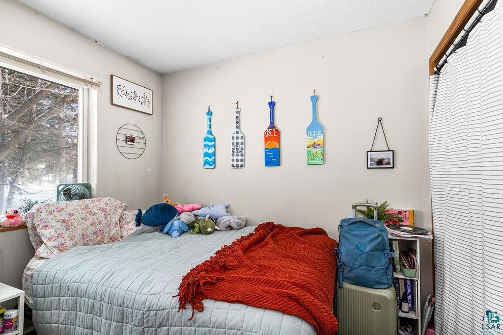 2425 Vermilion Road Duluth, MN 55803 - Photo 7 of 26