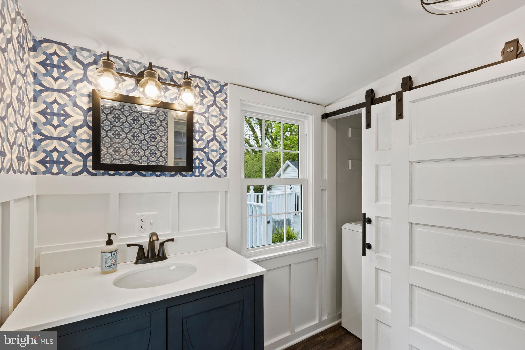 303 East Colonial Highway Hamilton, VA 20158 - Photo 16 of 38